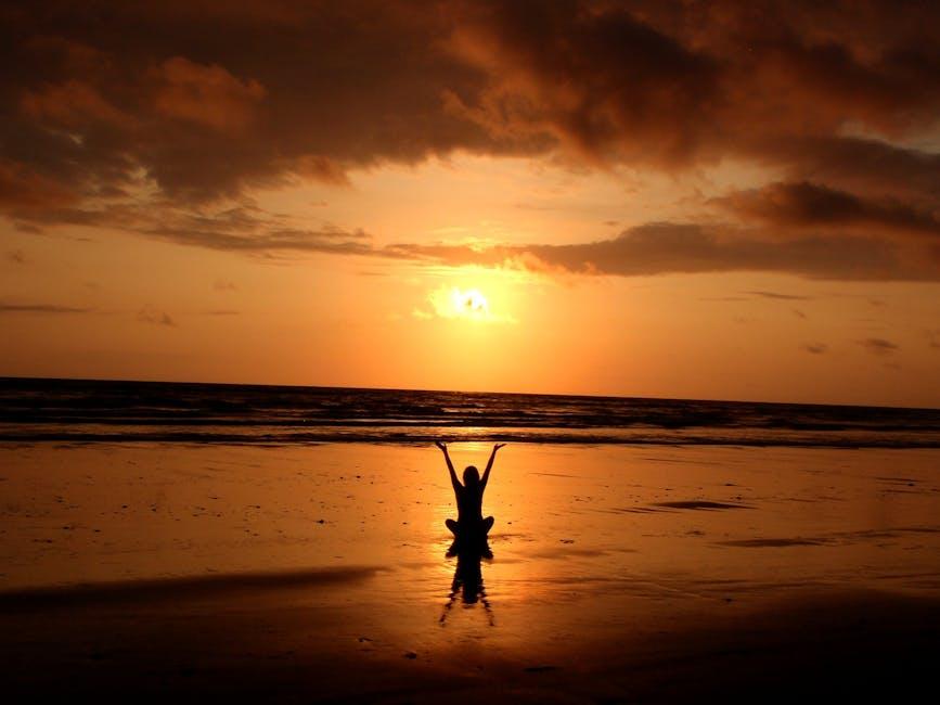 Cultivating Mindfulness:‌ The Role of Manduka's meditation Tools