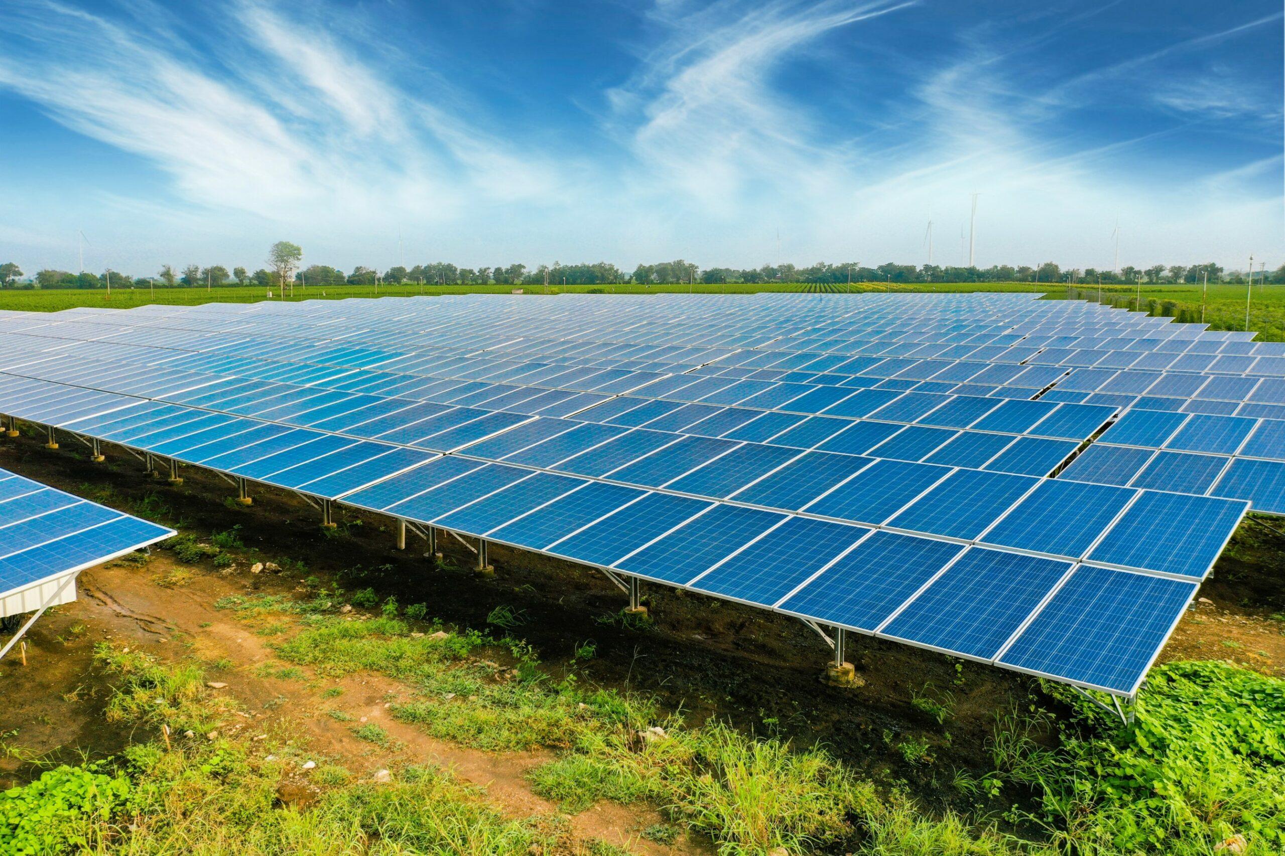 Harnessing the ⁣Power of the Sun: Benefits of Solar Panels