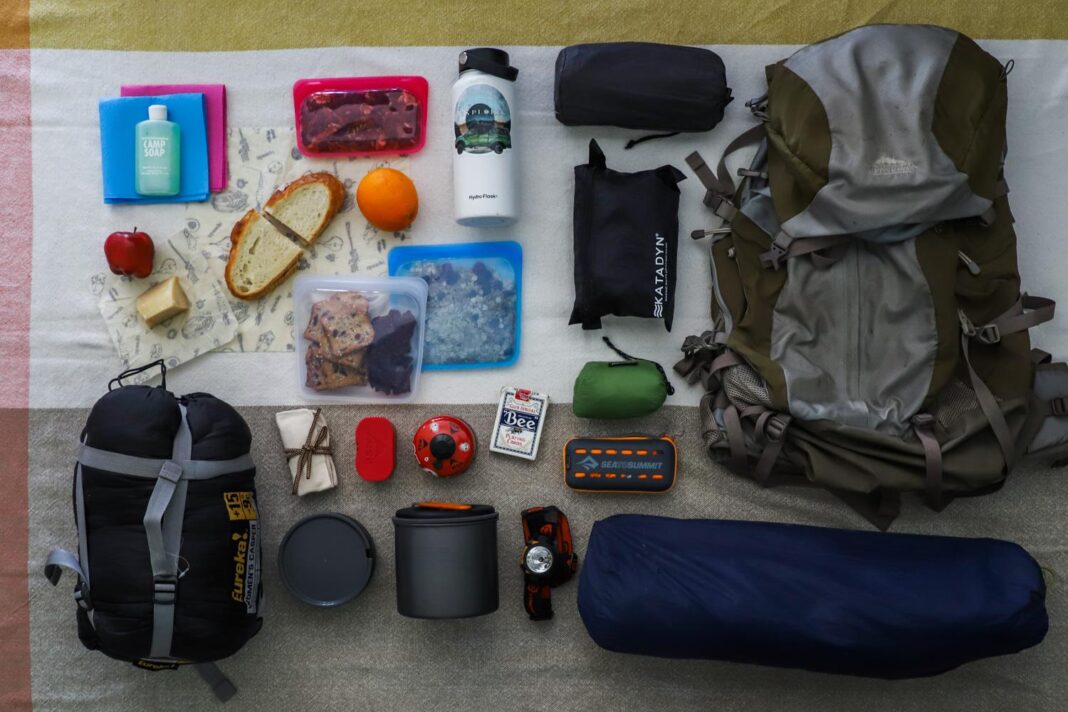 Backpacking Food Storage Systems: Bear Canisters vs Ursacks vs Traditional Hangs in Different Ecosystems
