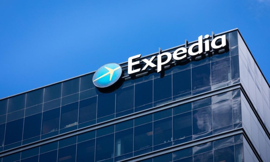 Expedia’s 7-Day Cookie Window: Is It Enough Time to Convert High-Value Travel Purchases?